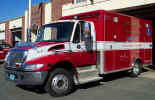 Stoughton Ambulance 1 2005.jpg (143076 bytes)